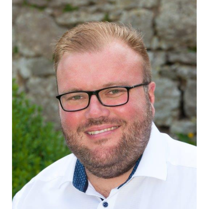  Ren Weniger